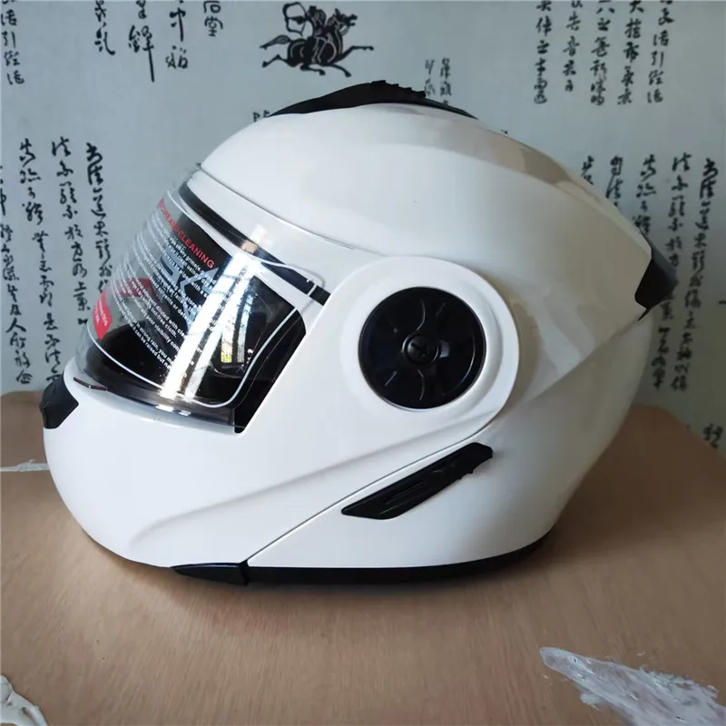 หมวกกันน็อคแบบเต็มหน้าสำหรับรถ - Motorcycle Helmet Inner Sun Visor Lens บทวิจารณ์และราคา
